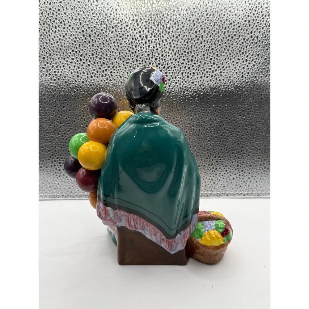 Royal Doulton The Old Balloon‎ Seller HN 1315 Figurine England